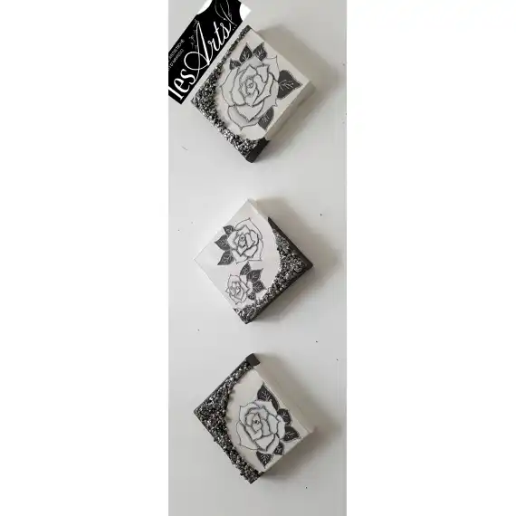 Trittico rose tortora